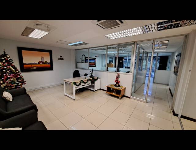 189M² BUSINESS TO LET IN EMPANGENI CENTRAL